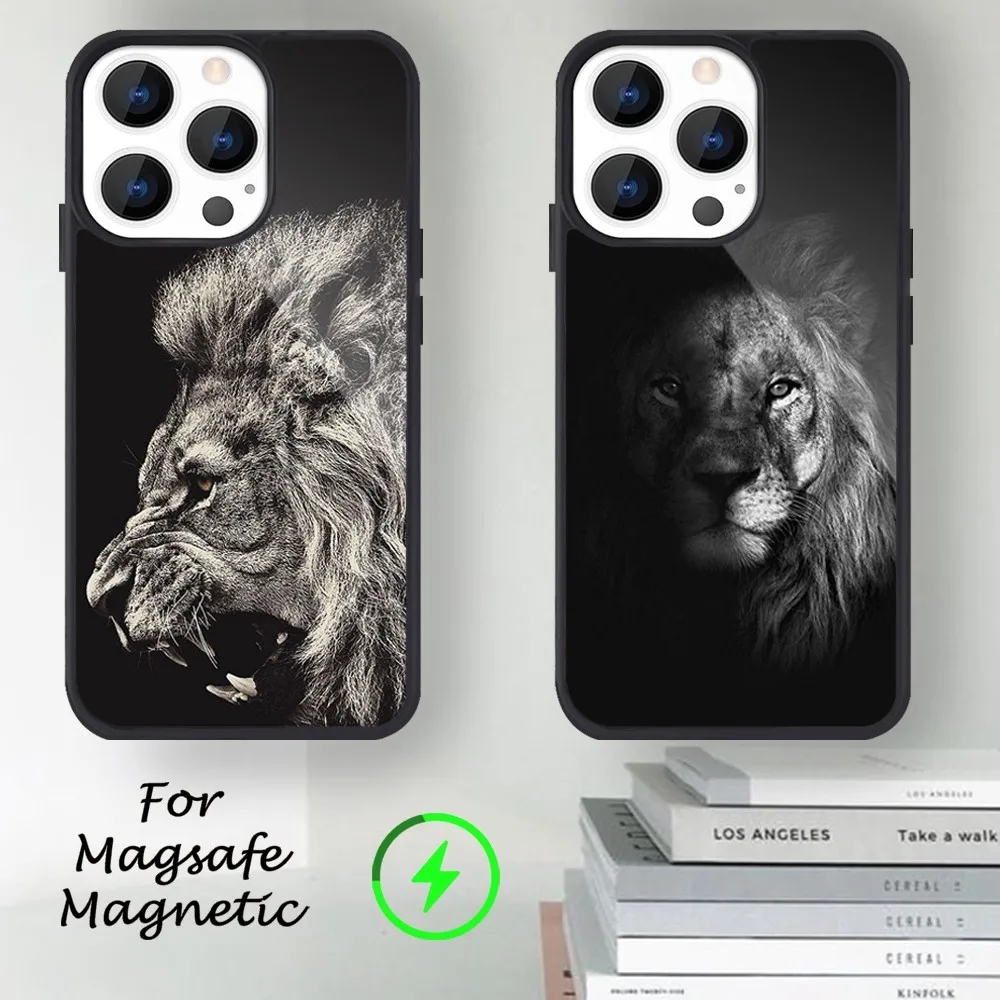 Gray Black Lions Animal Phone Case For iPhone 14 13 12 11 15 Pro Max Magsafe Magnetic