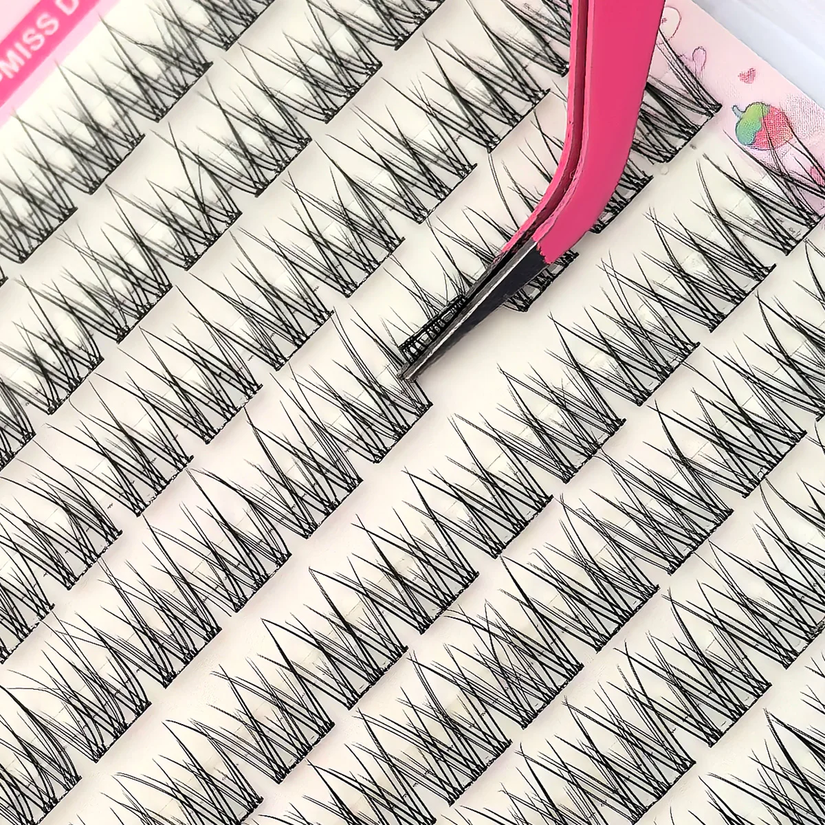 Easy-To-Adhesive False Eyelashes Set, Thick Cartoon Style with Natural Appearance, Suitable for Beginners, Thick and Fluffy, Rea image 6