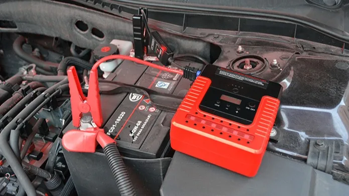 Multi-function Car Portable Power Bank With Built-in Tire Compressor Jump Starter