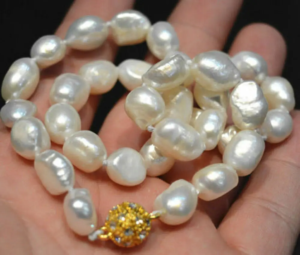 

Natural 9-10mm White Baroque Freshwater Irregular Pearl Necklace 20"