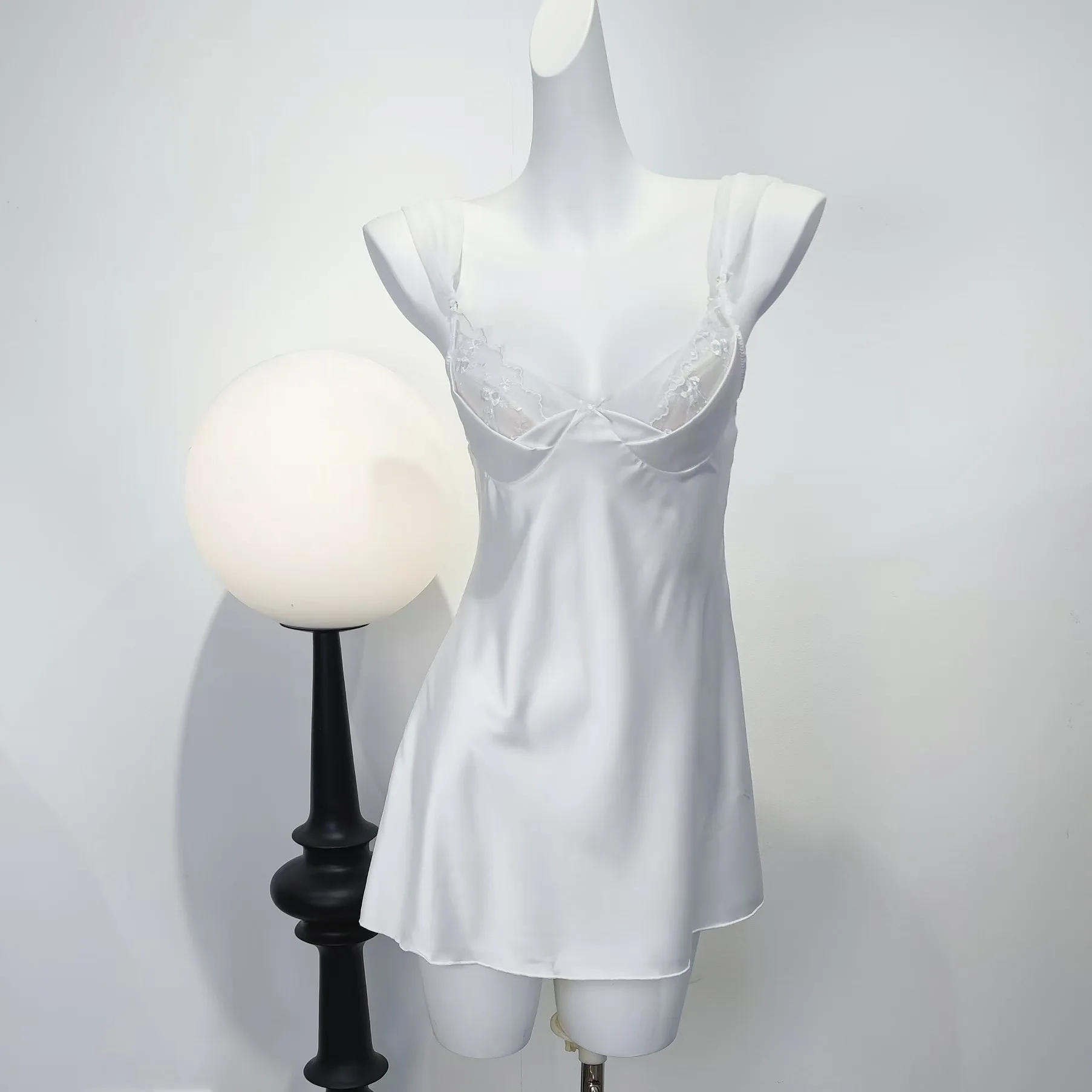 Sexy Pajamas Women's Nightgowns with Chest Pads High Quality Fairy Suspender Nightdress Back Dot Knot Silk Nightwear for Ladies