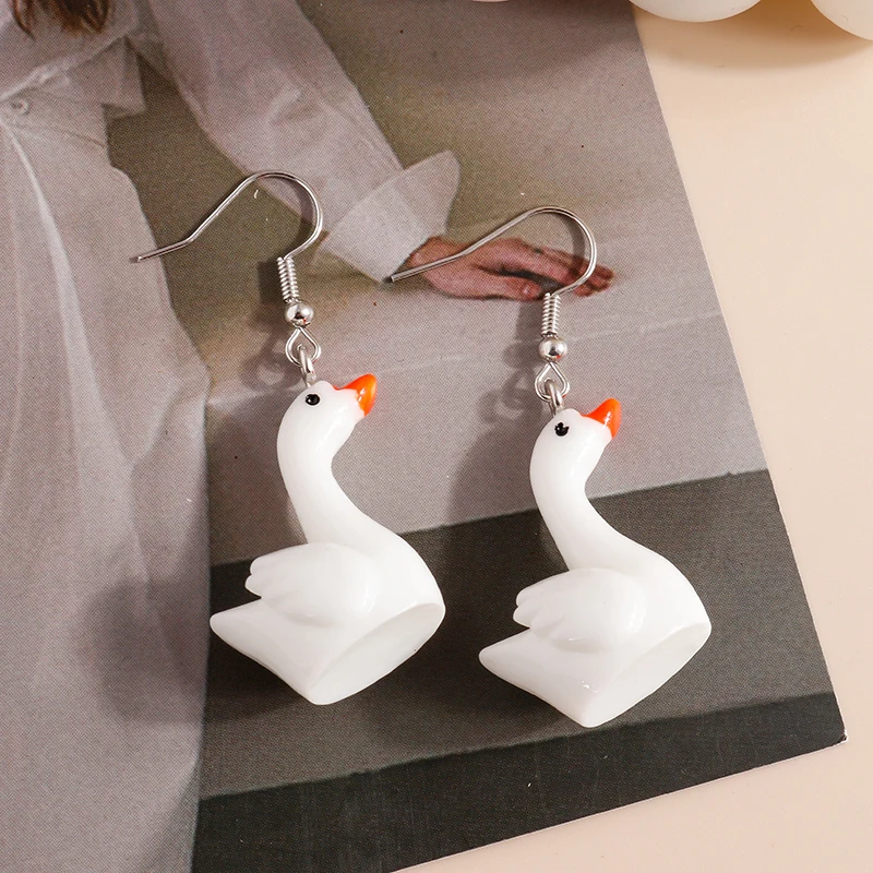 Funny Animal Duck Drop Earrings for Women Cute White Goose Jewelry Ornaments Girls Party Birthday Jewelry Gifts