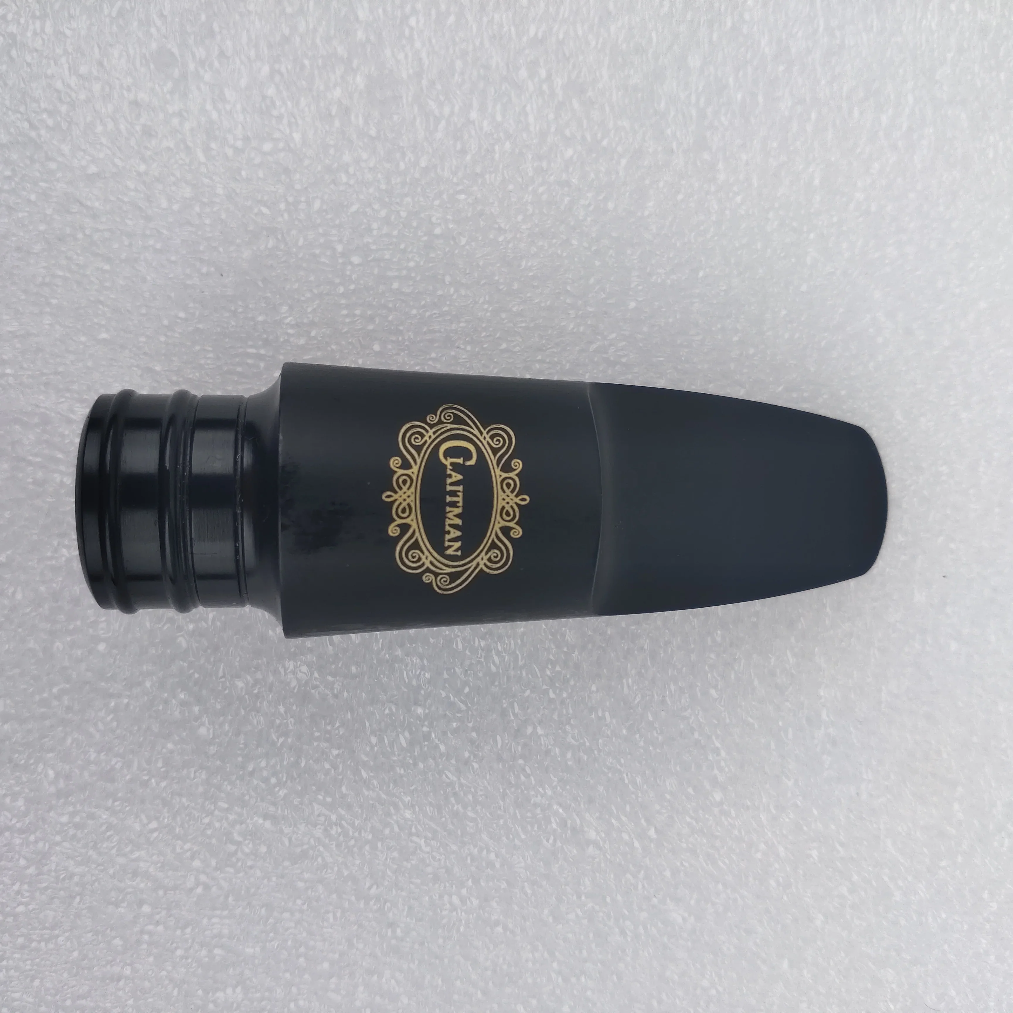 Mouthpiece for alto saxophone