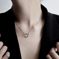 Women Choker Stainless Steel Pendant Necklace Personalized Hollow Heart Pendants Fashion Women's Jewelry Birthday Gift One Piece