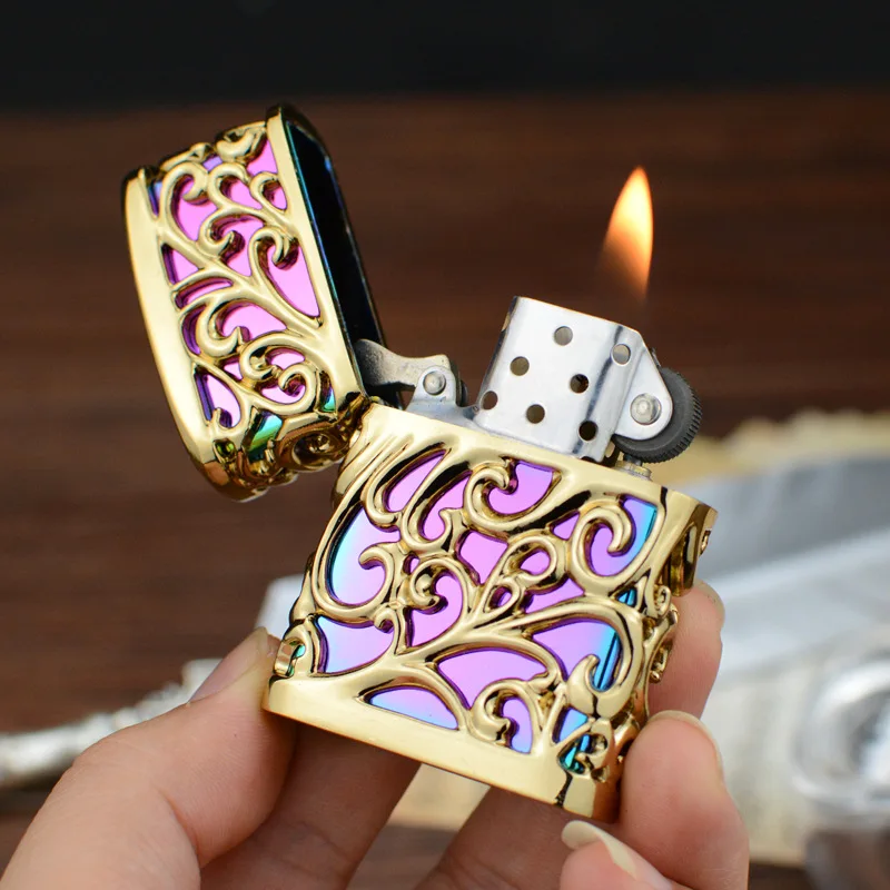 

2025 New High End Heavy Helmet Hollow Metal Lighter Convenient Steel Wheel Grinding Wheel Open Flame Men's Cigarette Lighte Gift