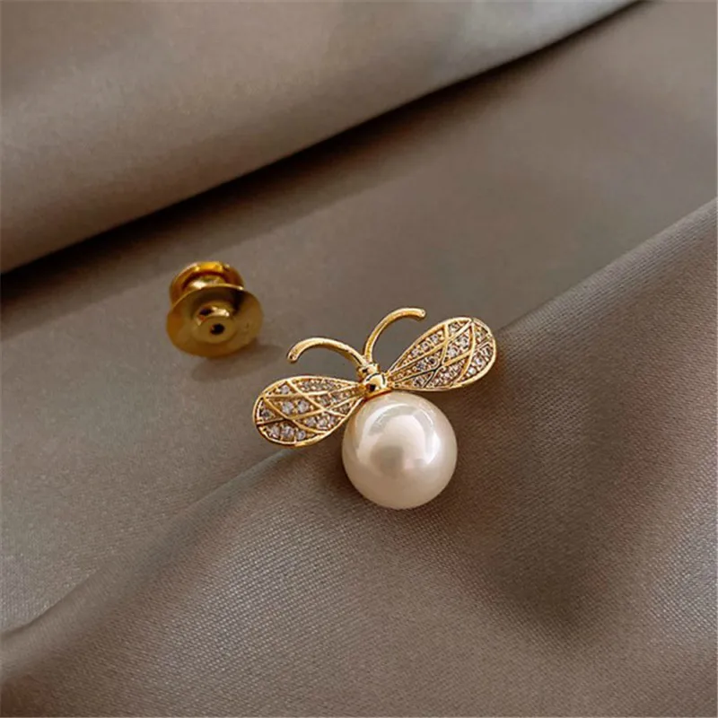 Little Bee Brooches Imitation Pearls Insect Brooch Women Delicate Crystal Rhinestone Pin For Girl Cute Jewelry Wholesale Gifts