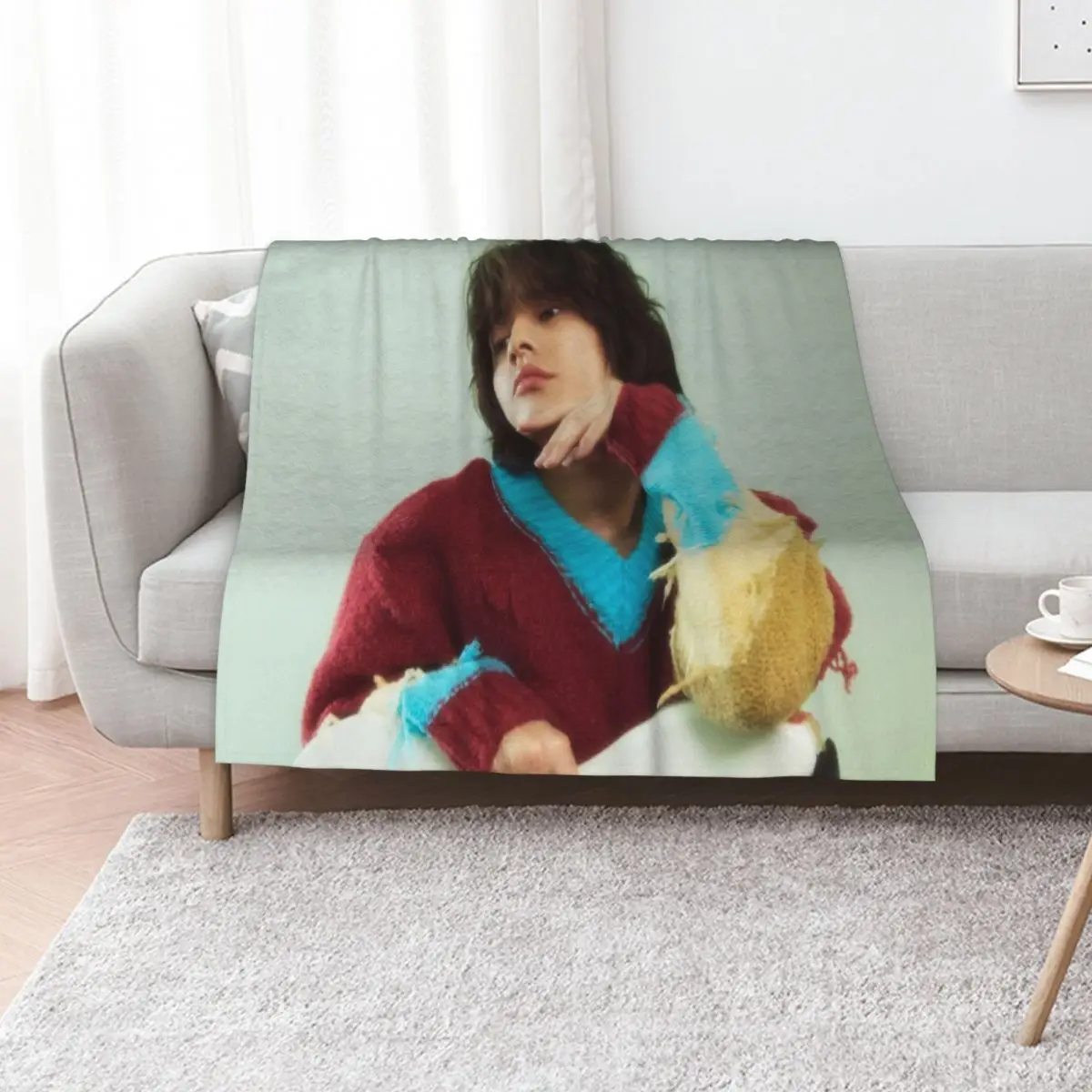 

Xdinary Heroes Jooyeon- Hello, World! Throw Blanket Faux Fur Soft Warm Blanket for Bed
