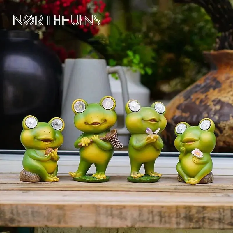 NORTHEUINS Resin Mini Frog Figurines Solar Light Decorative Animal Statues Countryard Pastoral Garden Landscape Decor Accessorie