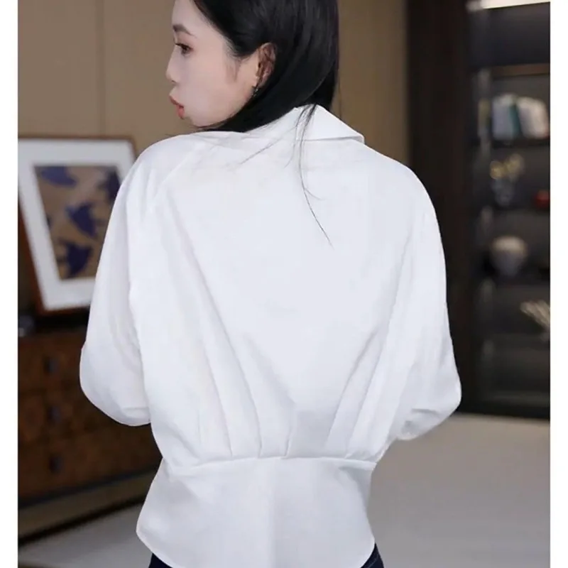 Koszula damska w stylu koreańskim, słodka, różowa, z klapami, krótka, jesienna, nowa moda, marszczona w talii, luźna bluzka.