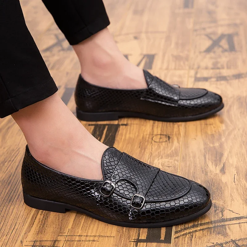 

Casual men's leather shoes Daily versatile British style Outdoor leisure party Daily office fashion Adult shoes Black plus size
