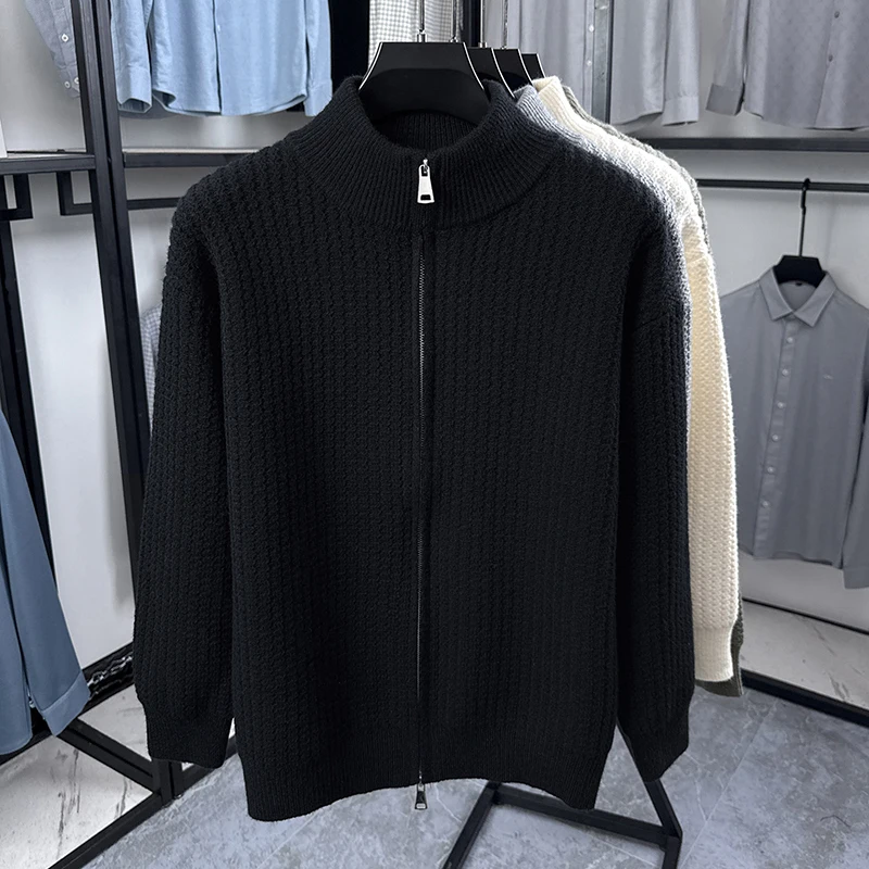 Hochwertiger Herbst-Winter Strick-Cardigan Designer-Neuheit Schlichter Lässiger Herren-Reißverschluss-Pullover mit Stehkragen Klassischer Jacquard Trendiger Sweater-Mantel – Detail 17