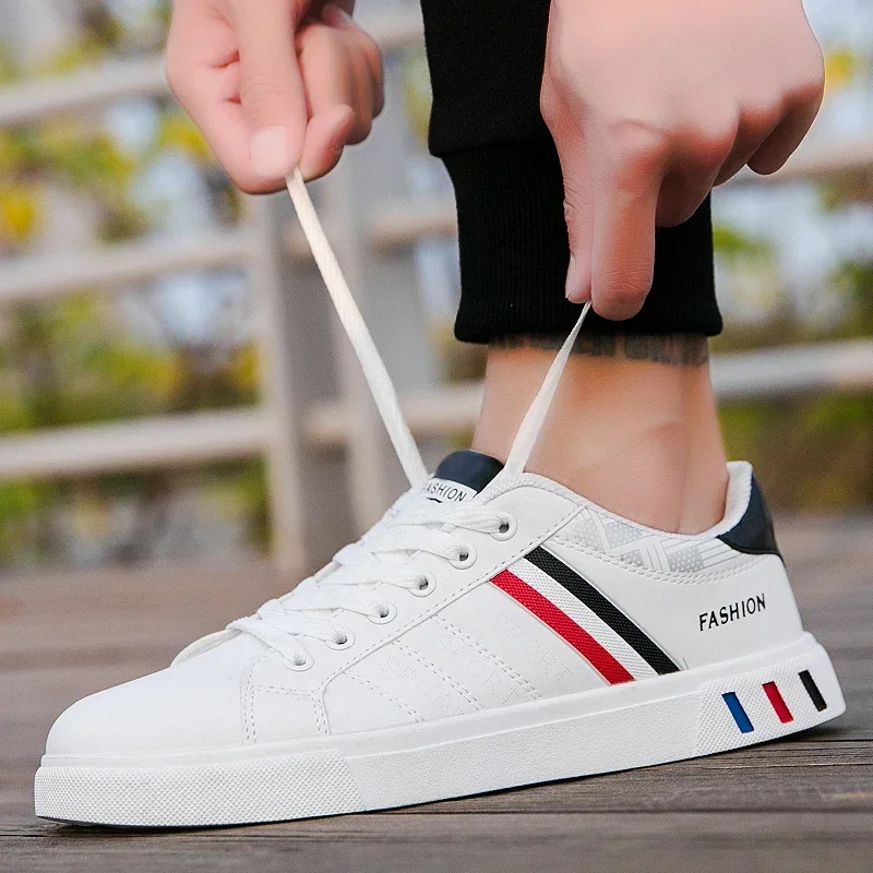 2024 Mens Casual Sneakers New Fashion Lace-up White Shoes Student Comfort Sports Plus Size Vulcanized Shoes Zapatillas De Hombre