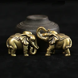 Antique Bronze Cute Elephant Miniature Figurines Desk Ornament Decorations Accessories Copper Animal Sculpture Home Decor Crafts