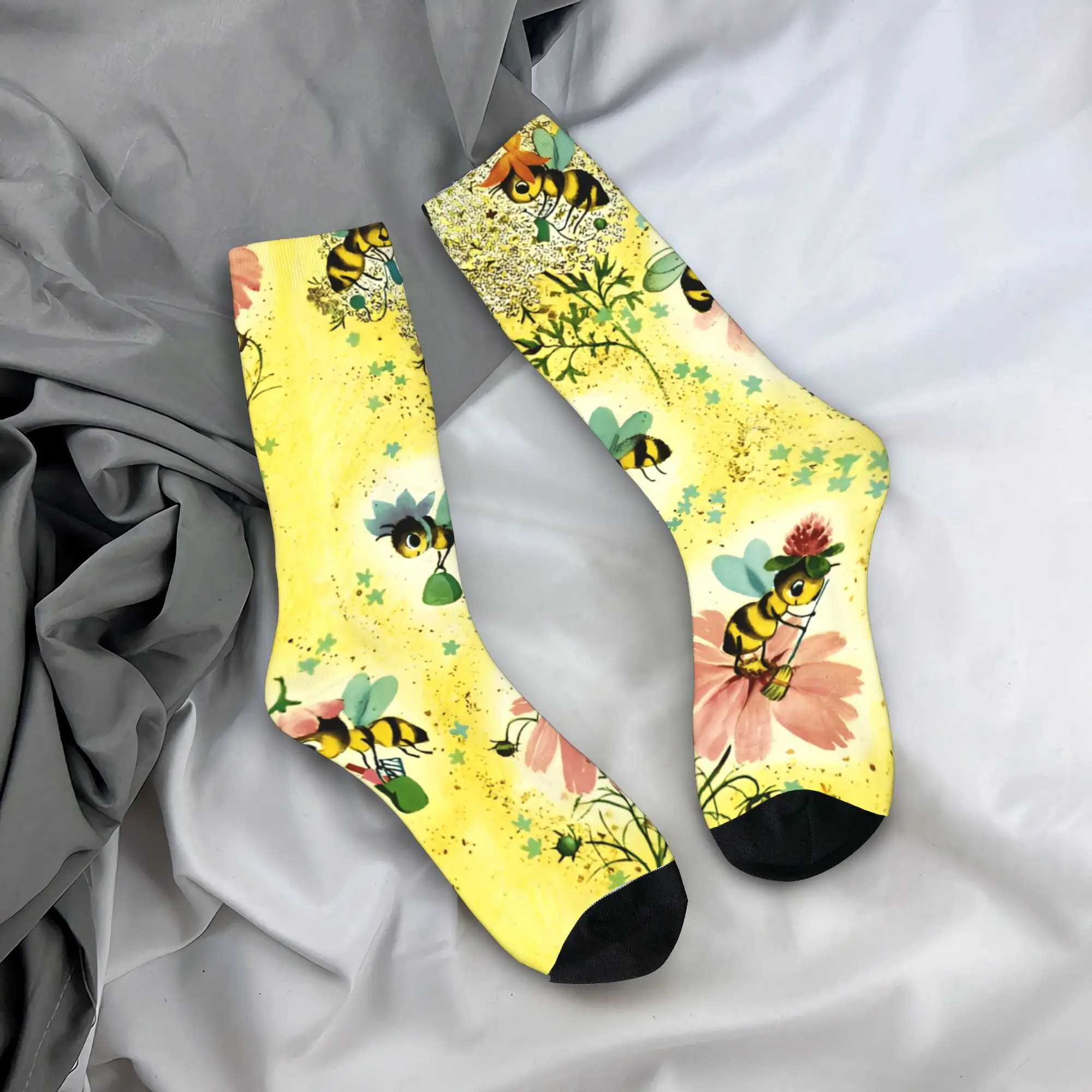 

Bee Kawaii Floral Stockings Graphic Trendy Socks Winter Anti Skid Socks Men Climbing Soft Breathable Socks