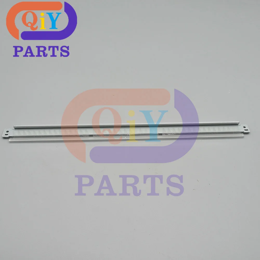 4pcs Drum Cleaning Blade as used for Xerox Phaser 7500 7800 WC 7525 7530 7545 7556 7535 7830 7835 7845 7855 C3370 C4470 C5570 Wi