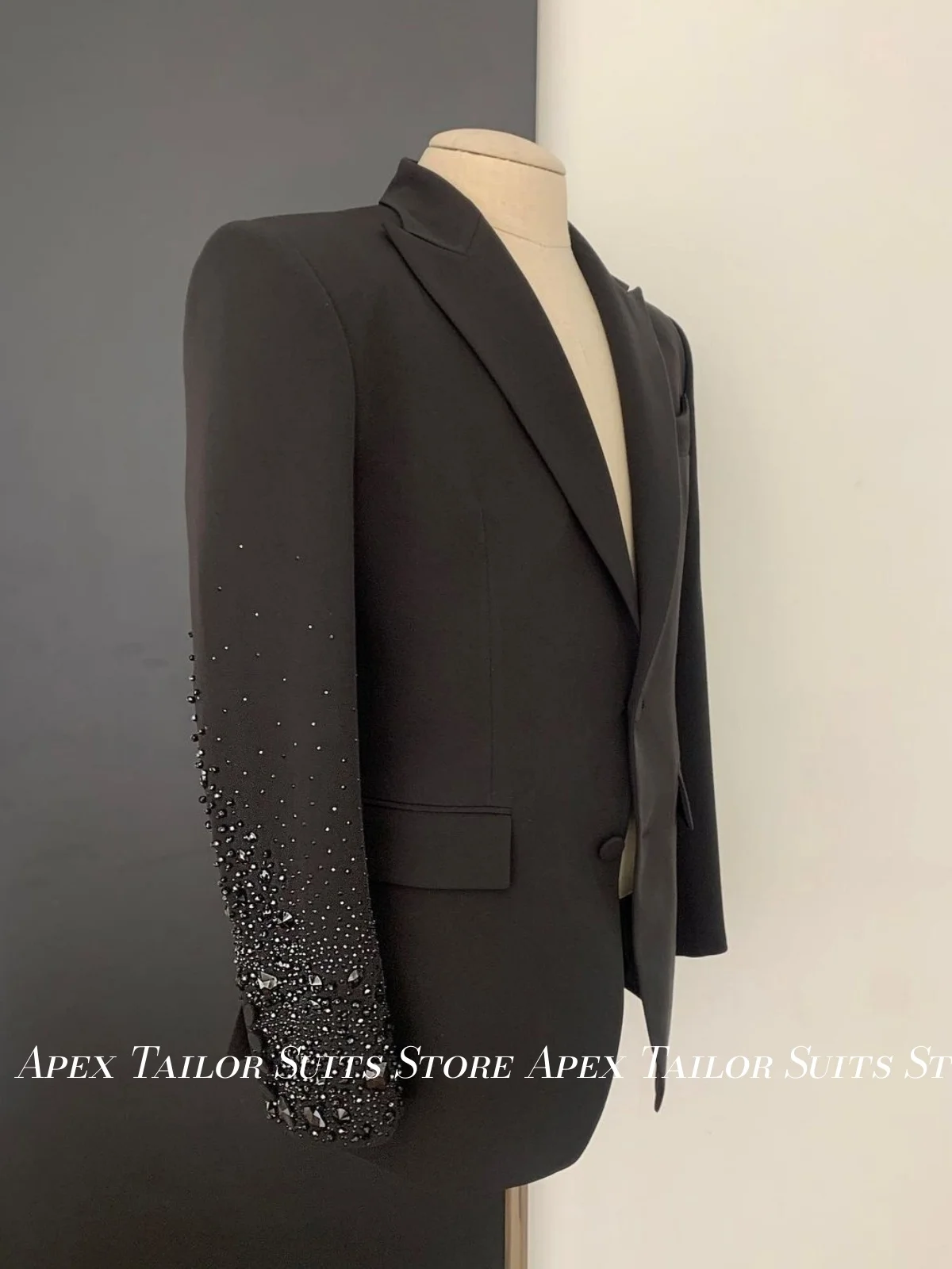Luxury Men Peak Lapel Blazer Rhinestone One Sleeve Slim Fit Tuxedo Jacket Wedding Groom Banquet Party Prom Suit Custom Made