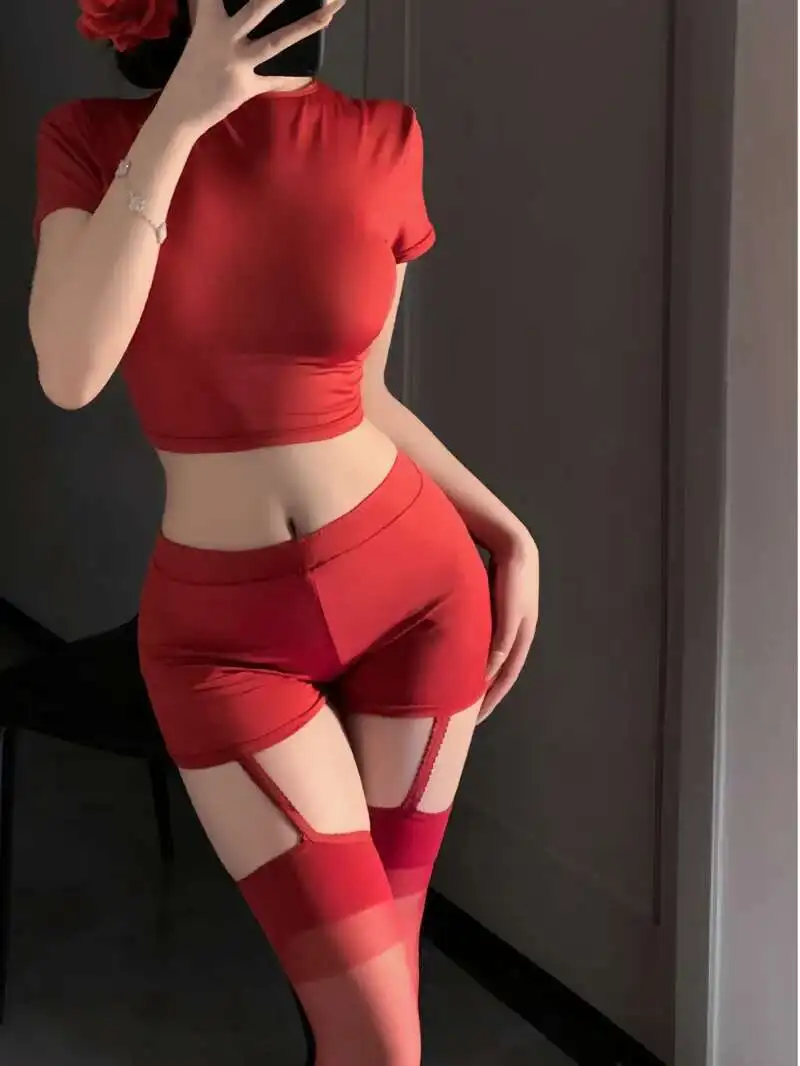 

Slim Short Red Shoulder T-shirt Top Sexy Spicy Girl Set Women's Summer Half Body Skirt Shorts Two-piece Set Hot Sexy sweet A5GU
