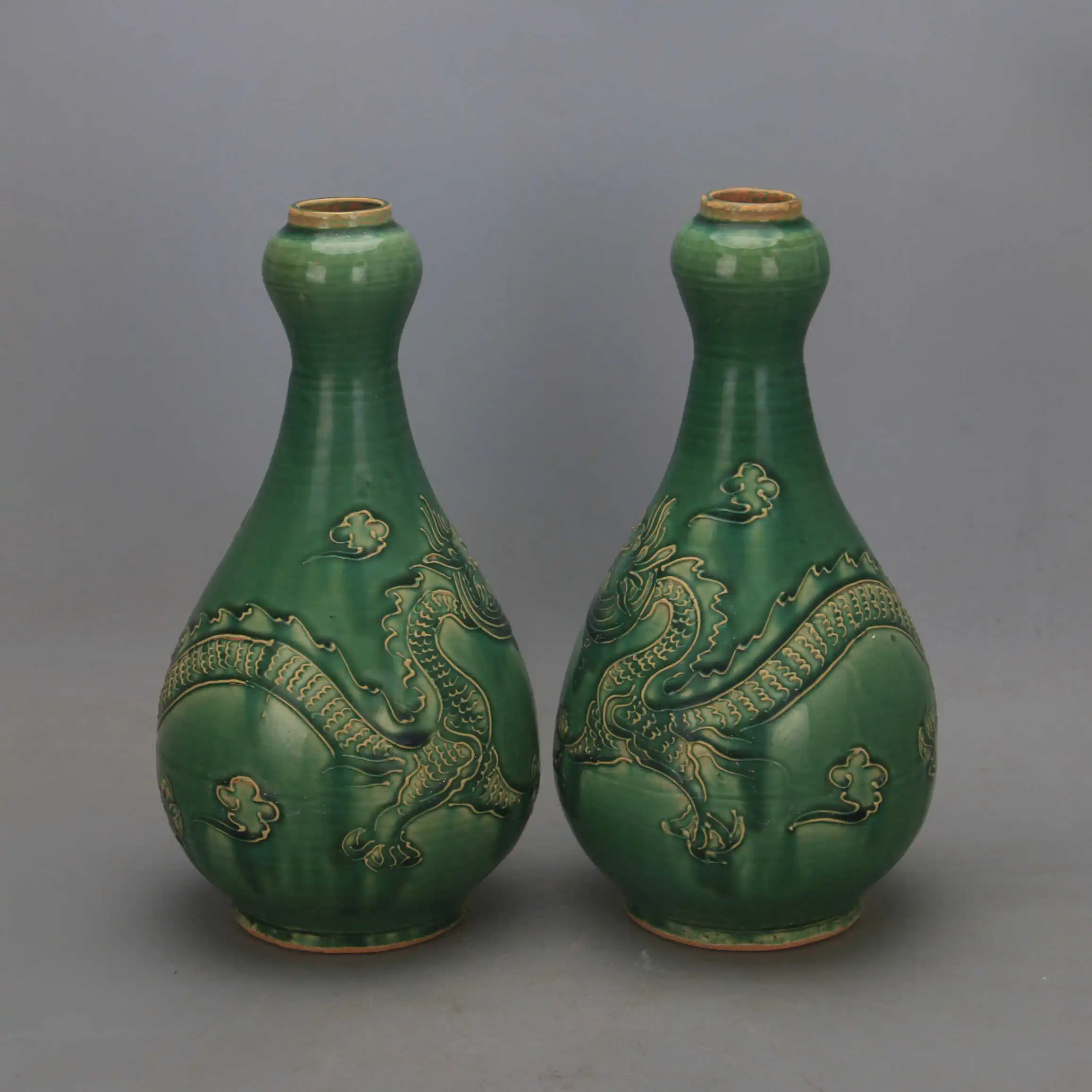 Pair of Green Glaze Jizhou Kiln Double Dragon Garlic Head Bottles Vintage Chinese Porcelain Home Decor Collectible