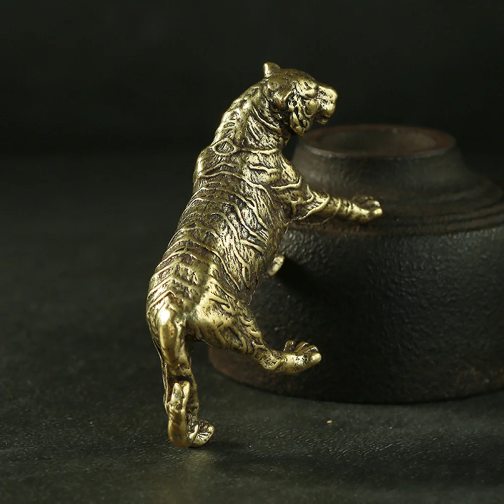 

Brass Tiger Ornament Retro Desktop Decoration For Home Office Table Showcase Cabinet Indoor Outdoor Zinc Alloy Rustic
