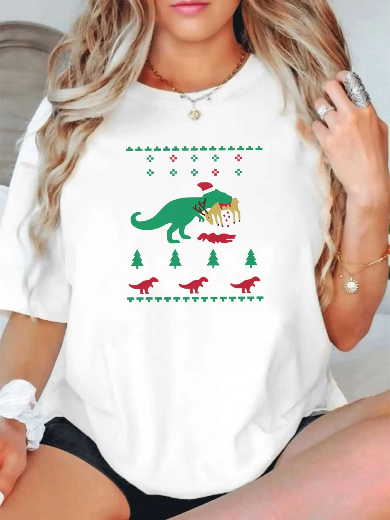 【1023197】 Camiseta feminina plus size com gola redonda e manga curta com meia manga elástica e estampas da moda