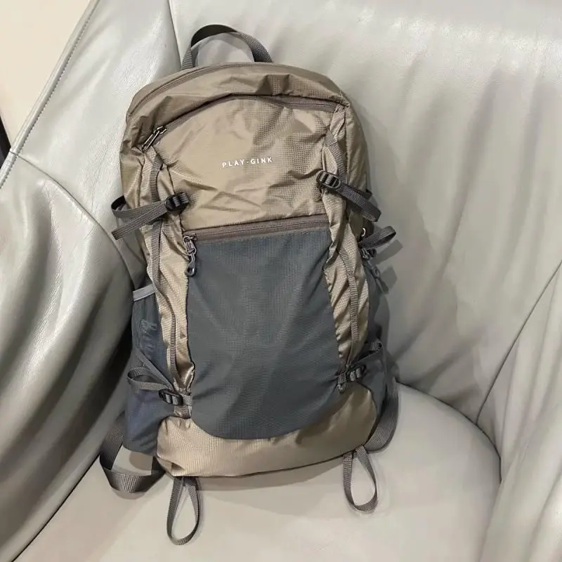 Sac d'alpinisme léger en plein air léger imperméable voyage sport randonnée sac à dos pliant