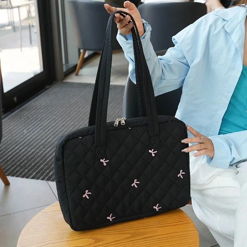 Cute Bow Embroidered Quilted Laptop Bag 13 14 15 15.6 16 Inch Notebook Pouch Large Capacity Shoulder bag for daily commuting