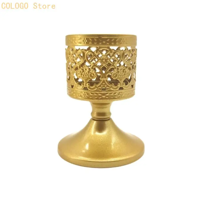 Elegant European Wrought Iron Holders With Intricate Cutout Design For Home Table Decors And Romantics Ambiances D0LD