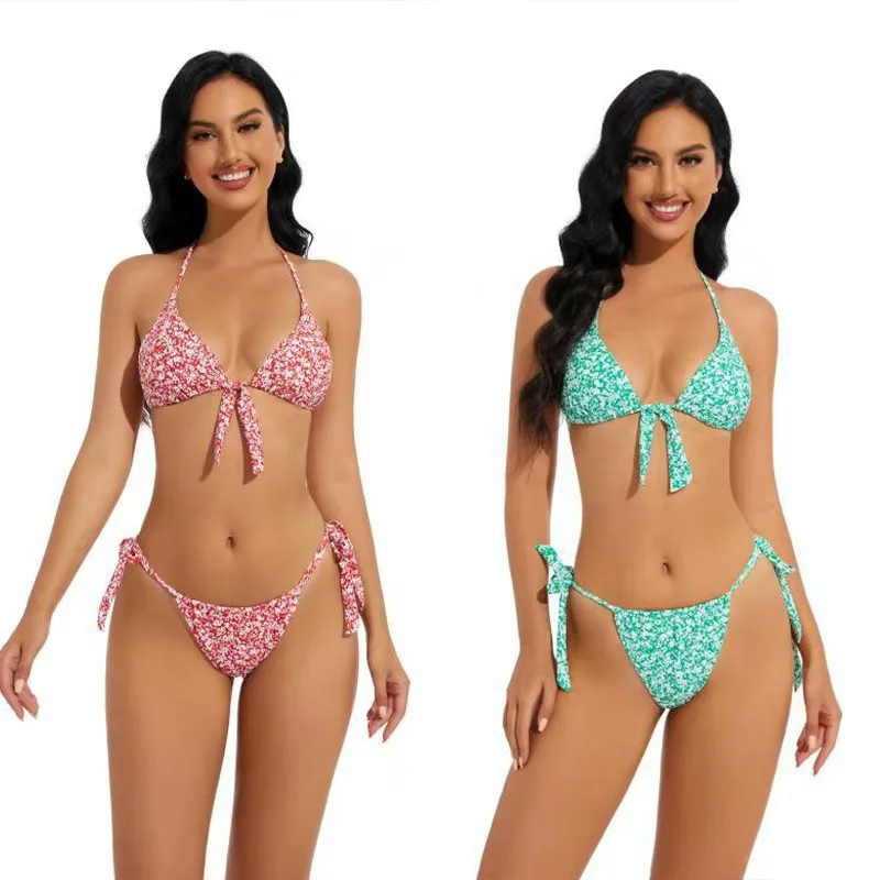 

Floral print two-piece swimsuit, feminine bikini, tight-fitting, backless, Chunyu Feng beach two-piece for women