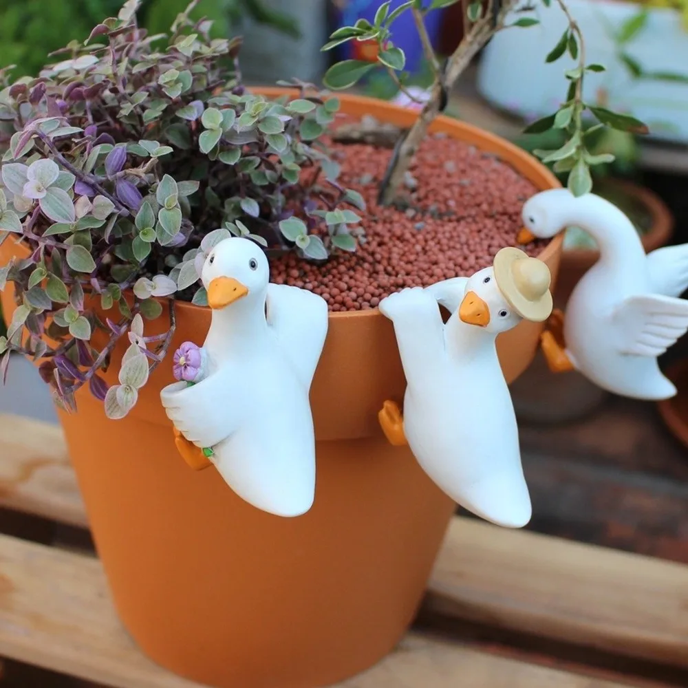 3PCS/SET Resin Duck Flowerpot Pendant Realistic Adorable Shape Flower Pot Decor Whimsical Style Simulated Animal Ornaments