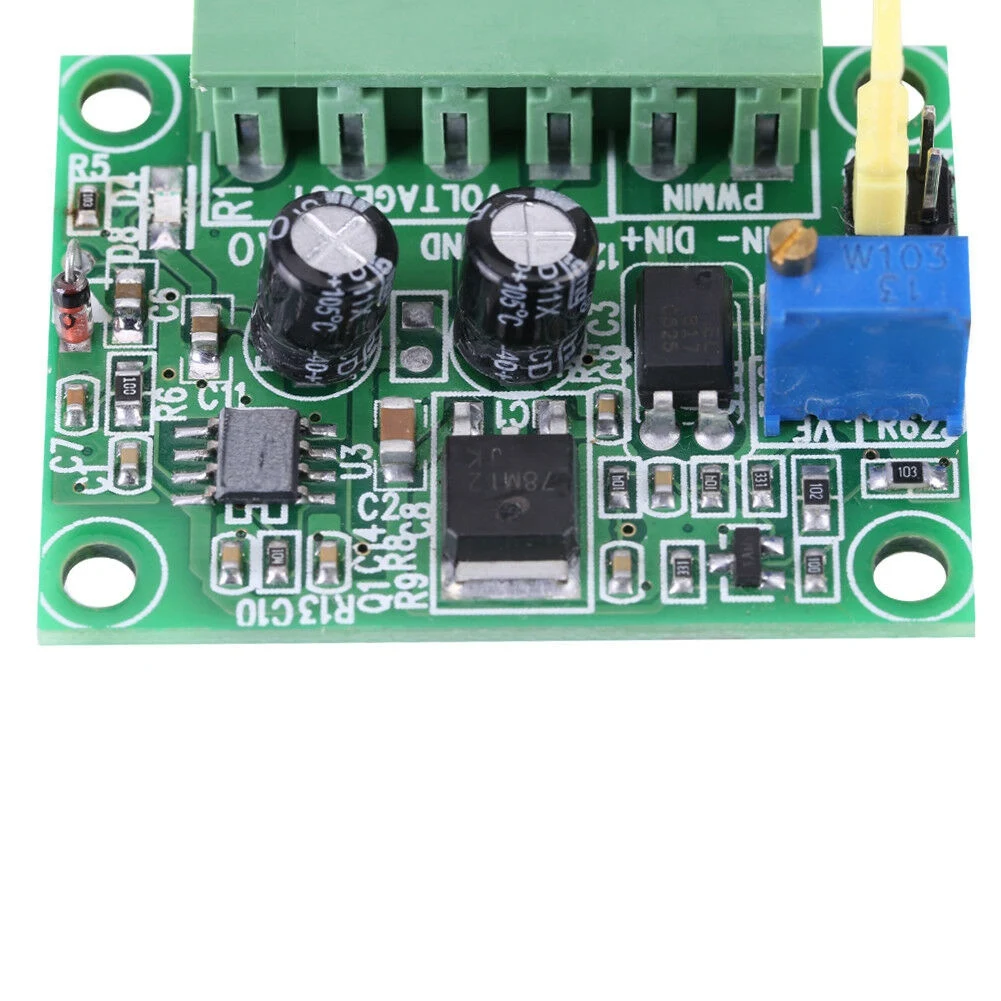 1-3KHZ to 0-10V PWM Signal to Voltage Industrial Converter Digital-Analog PLC