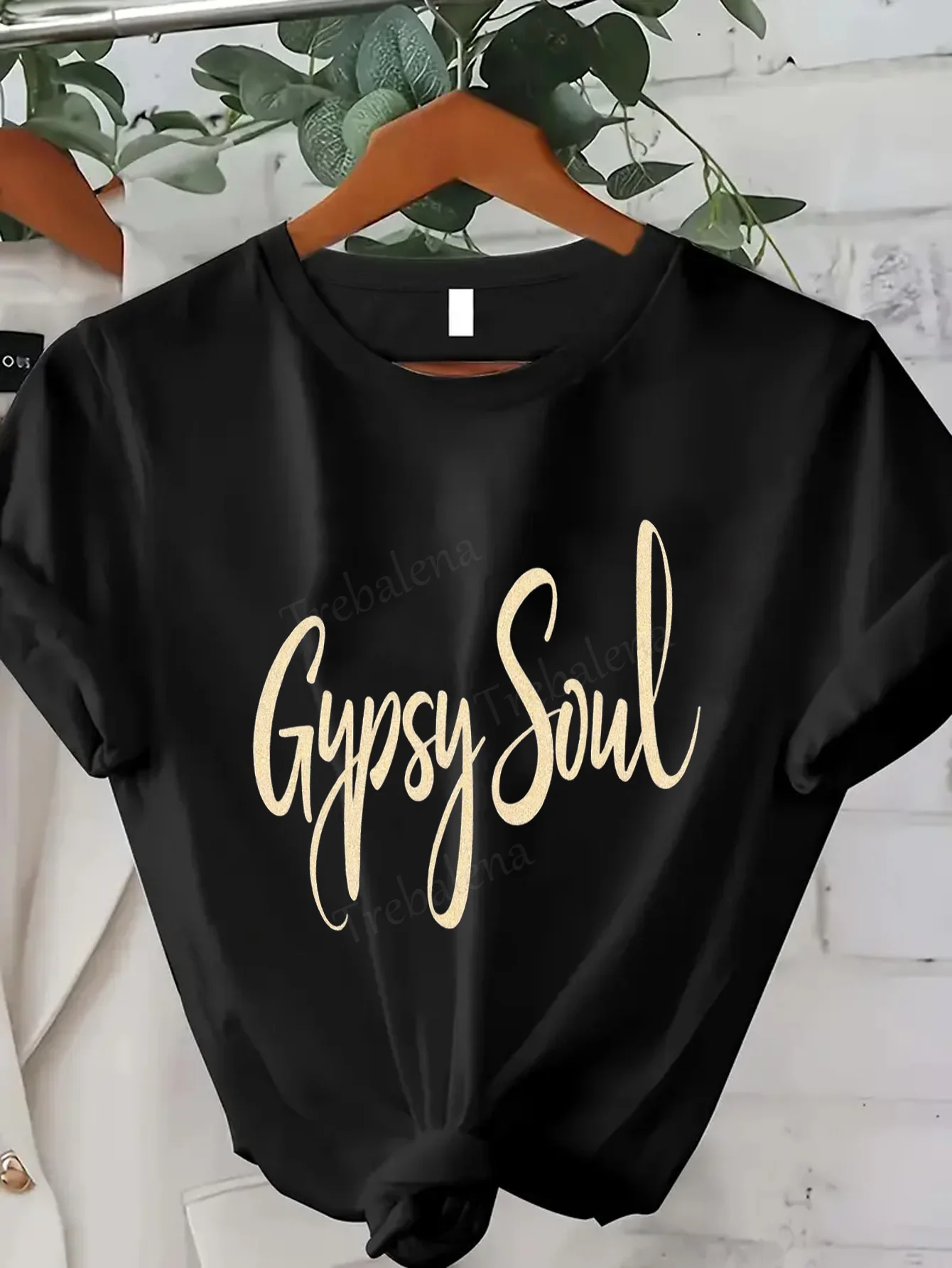 

Женская футболка Gypsy Soul T-Shirt для женщин — шикарный повседневный топ в стиле бохо, сексуальный свободный крой, золотой принт