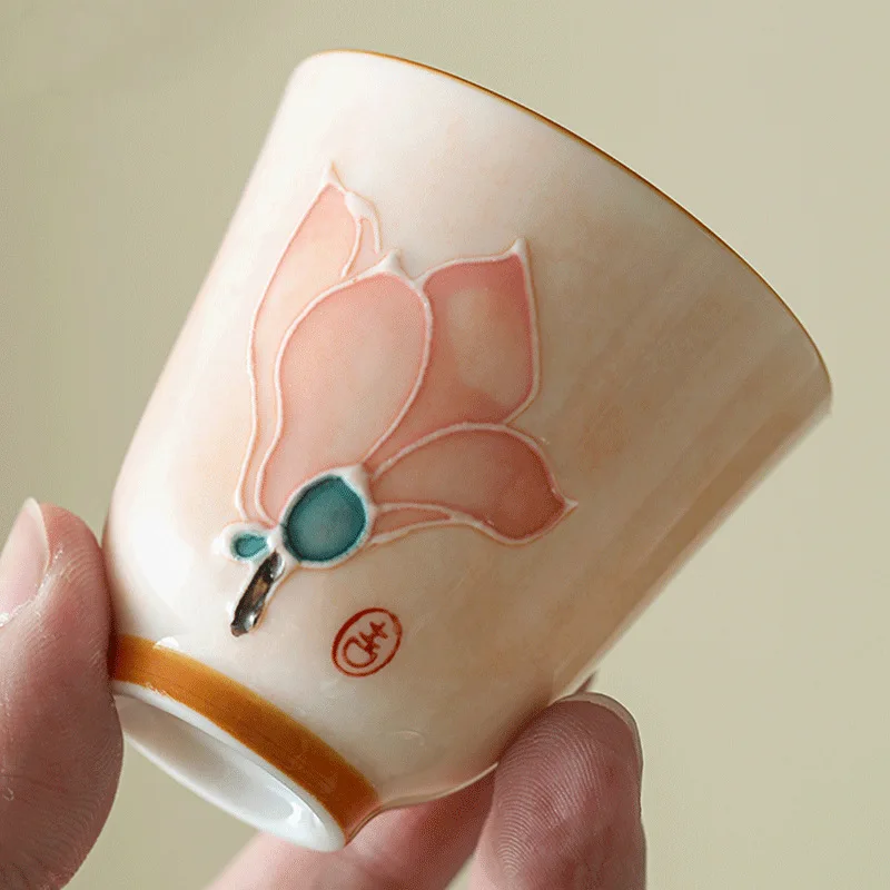 

Hand Painted Lotus Pastel Women's High Value Master Cup Ceramic Glazed Teacup Personal Tea Cup