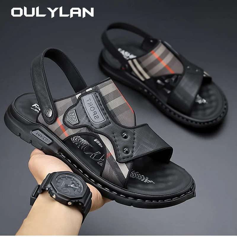 Summer Men Driving Outwear Sandals Men's Sandals 2024 Fashion Beach Shoes Trendy Leather Soft Sole Anti slip Man Slippers