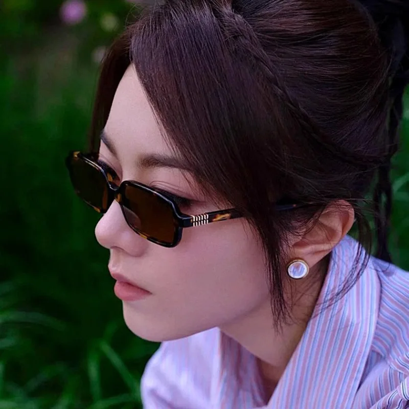 Fashion Sunglasses Classic Retro Square Glasses Women Brand Vintage Travel Small Rectangle Sun Glasses Female Eyewear image 4