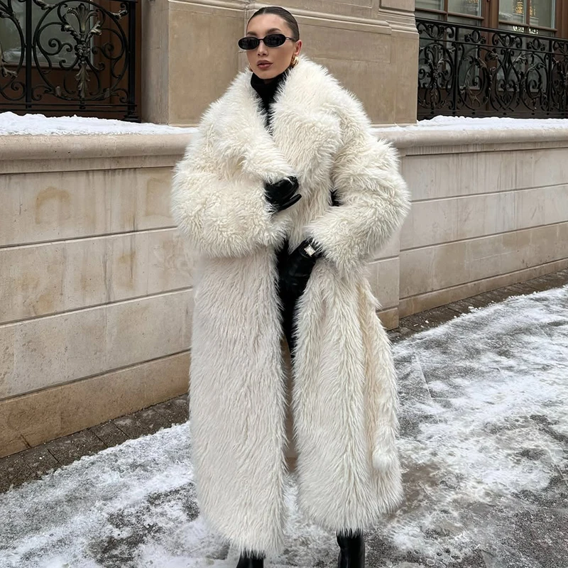 Streetwear Russian Brand - Cappotto Invernale 2026 di Tendenza Stile