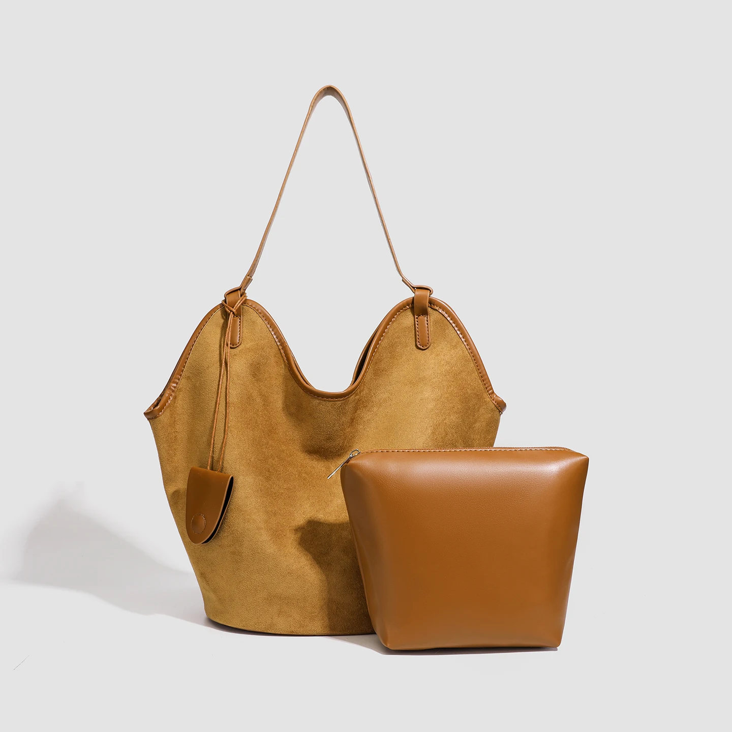 

Women's Retro Sle Large Capacity Suede Handbag 2026 New Autumn and Winter Casual Faion Commuting Simple Soft Surface Shoulder Ba