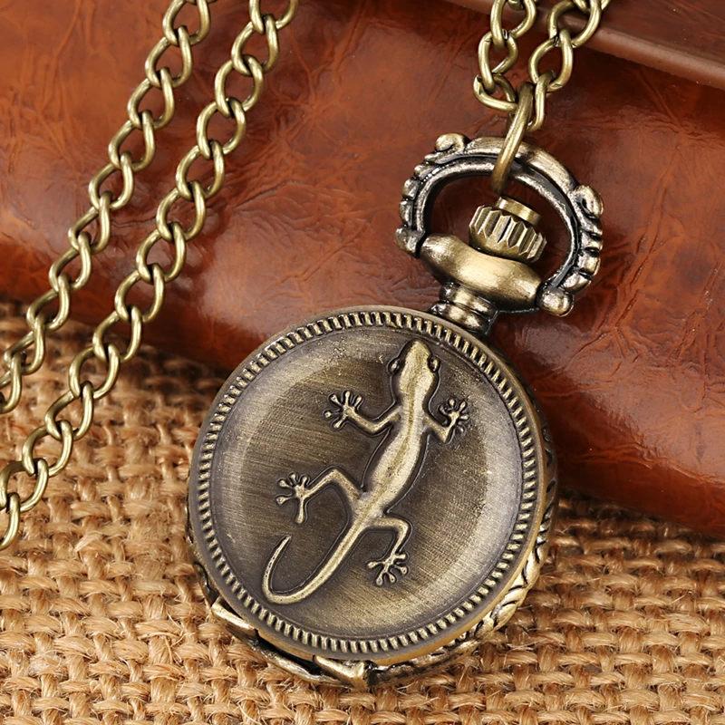 Vintage Lizard Gecko Patroon Dier Quartz Zakhorloge Ketting Brons Kleiner Formaat Pocket Horloges Voor Mannen Vrouwen