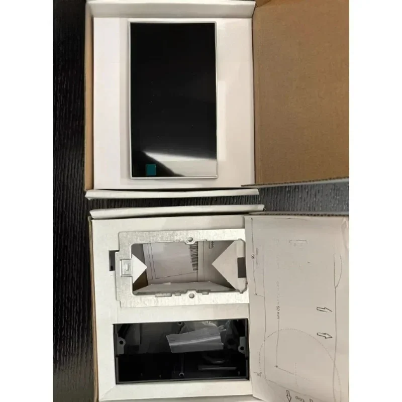 新しい輸入中央制御パネル KNX