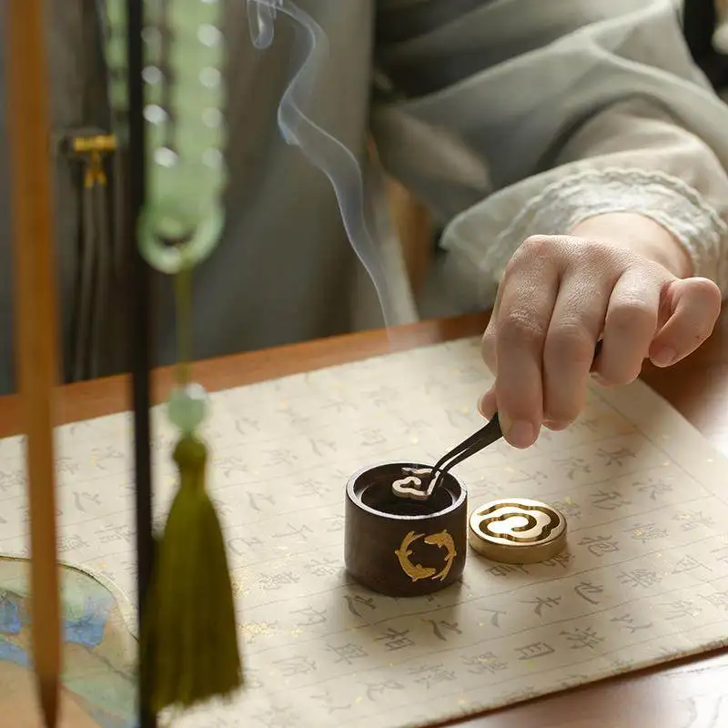 Chinese Style Handmade Small Good Luck Cloud Incense Burner Copper Material Solid Wood Household Study Rooms Meditation Office