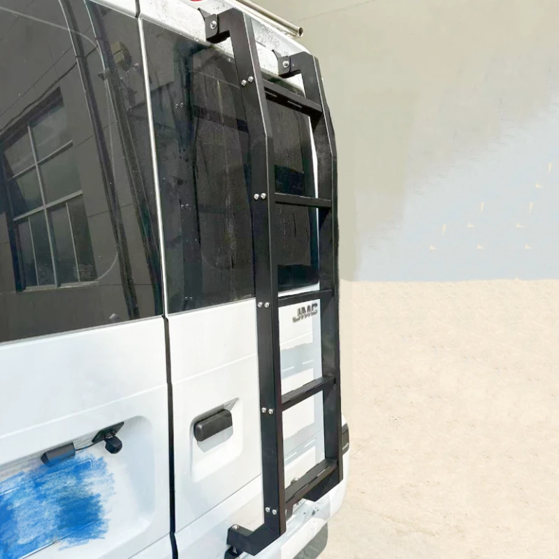 Top and rear climb, removable tail ladder