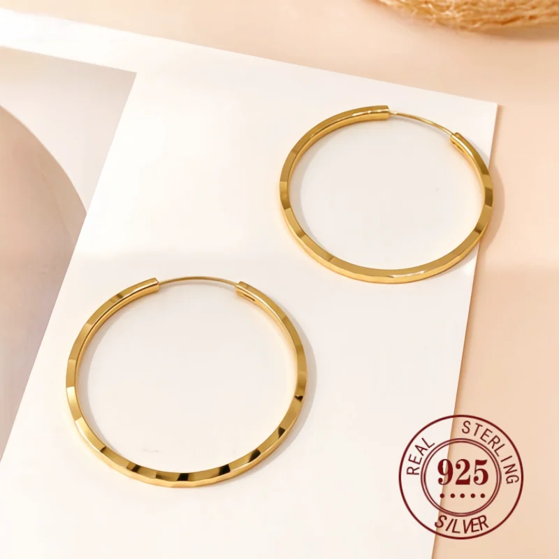 SOMILIA Minimalist Square Patterned Large Round Women's Earrings For Girls Sparkling And Exquisite Party