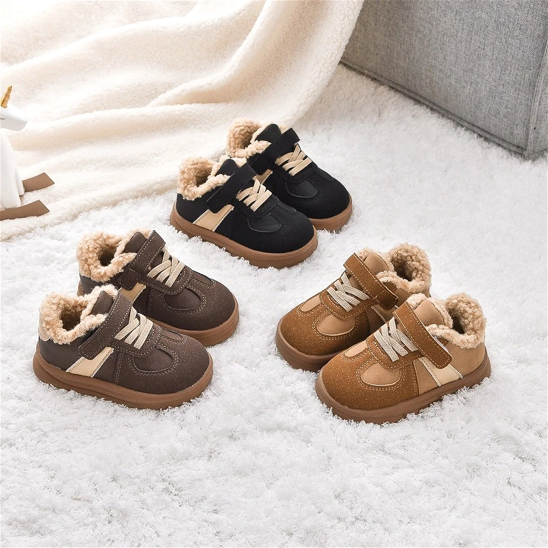 

Детская обувь для детей от 1 до 8 лет, осенне-зимняя новая обувь для маленьких мальчиков и девочек, черные хлопковые плюшевые теплые ботинки на мелкой подошве, повседневная спортивная обувь для маленьких детей