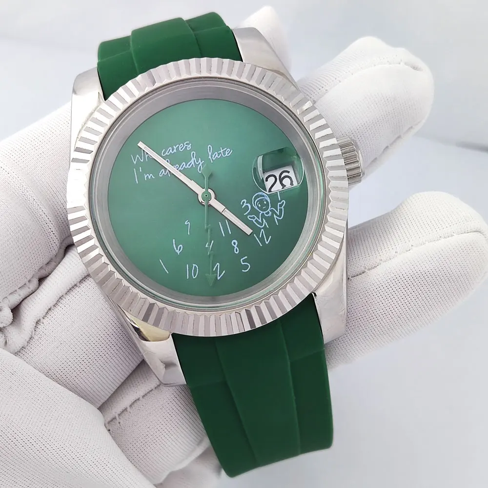 montre-nh35-36mm-39mm-pour-hommes-cadran-«-who-cares-i'm-already-late-»-mouvement-automatique-nh35-montre-en-verre-saphir-montre-verte