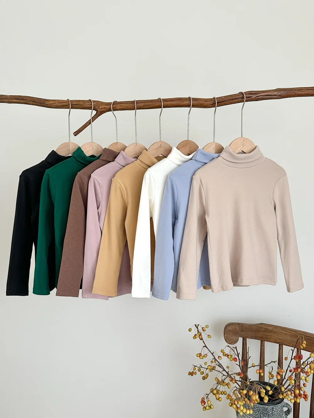 

Осенне-зимняя детская нижняя рубашка, новинка 2024, корейская однотонная рубашка до полувысокого цвета для мальчиков и девочек, детские универсальные теплые топы