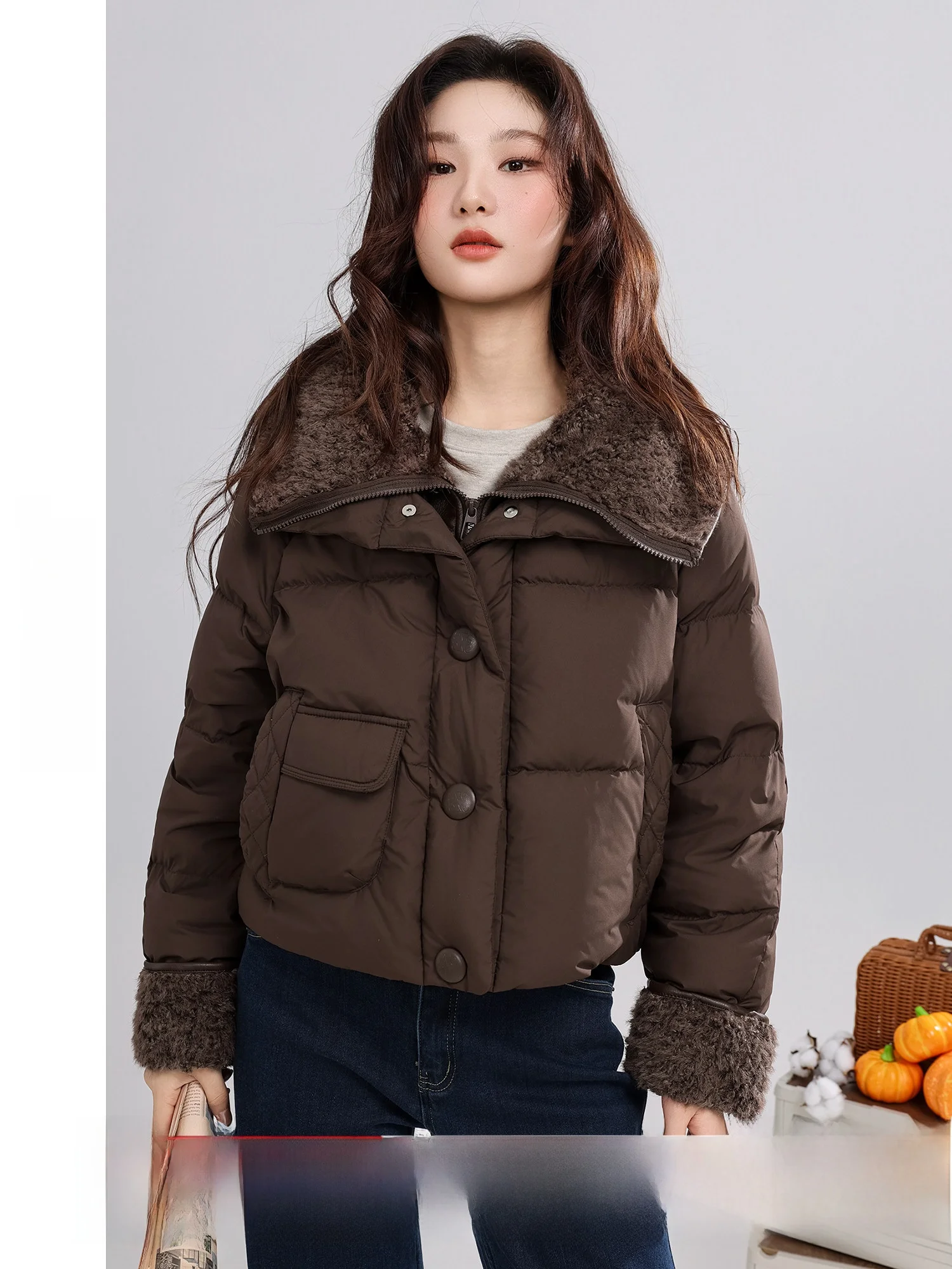 

Retro Short Lamb Fur Collar down Jacket Women's Winter New Style Quilted Warm Polyester Fiber Long Sleeve Straight Cut Coat