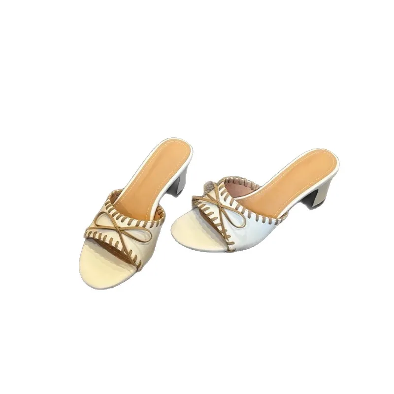 

Cowhide version~ French retro style woven one-word slippers, women's outer wear temperament fashionable high-heeled sandals