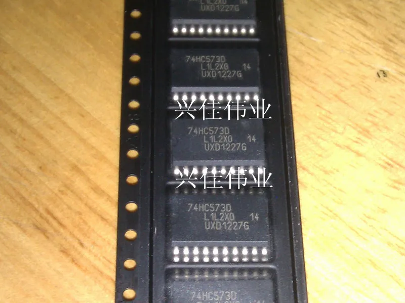 10PCS/LOT  74HC573D 74HC573 SOP20 7.2MM SN74HC573DWR SMD  New original  In Stock