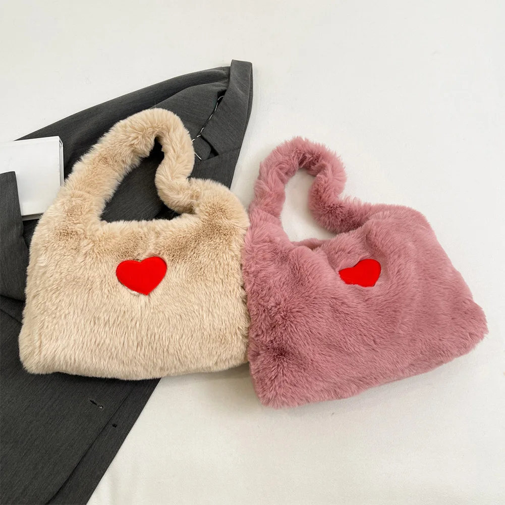 レディースフェイクファーショルダーバッグ、大容量ファジートップハンドルバッグ、ハート付きルーズホーボーバッグ、ソフトファーリーキャリーバッグ