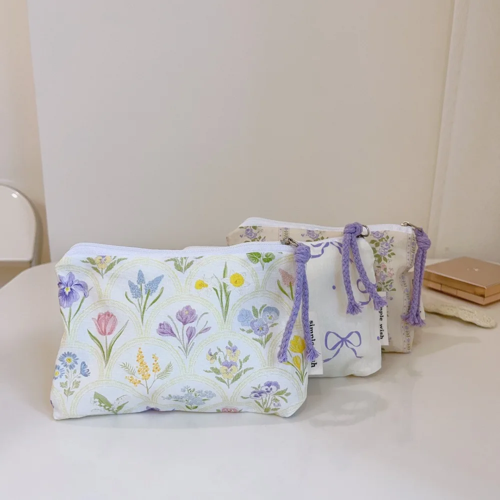 

Fashion Floral Mini Coin Purse Square Cotton Card Holder Portable Zipper Sanitary Napkin Storage Bag
