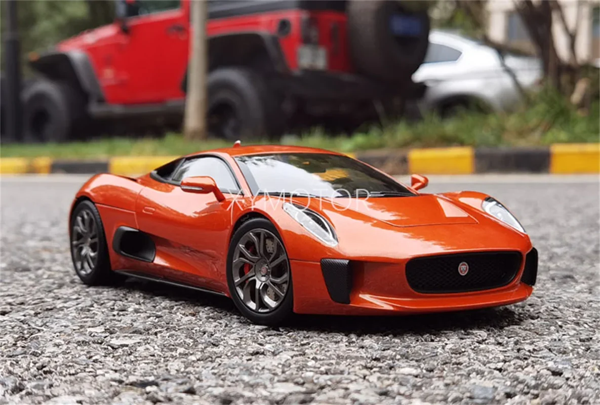 

1/18 почти настоящий для Jaguar C-X75 2015, металлическая литая под давлением модель автомобиля, игрушки, подарки, хобби, оранжевый дисплей, коллекция украшений